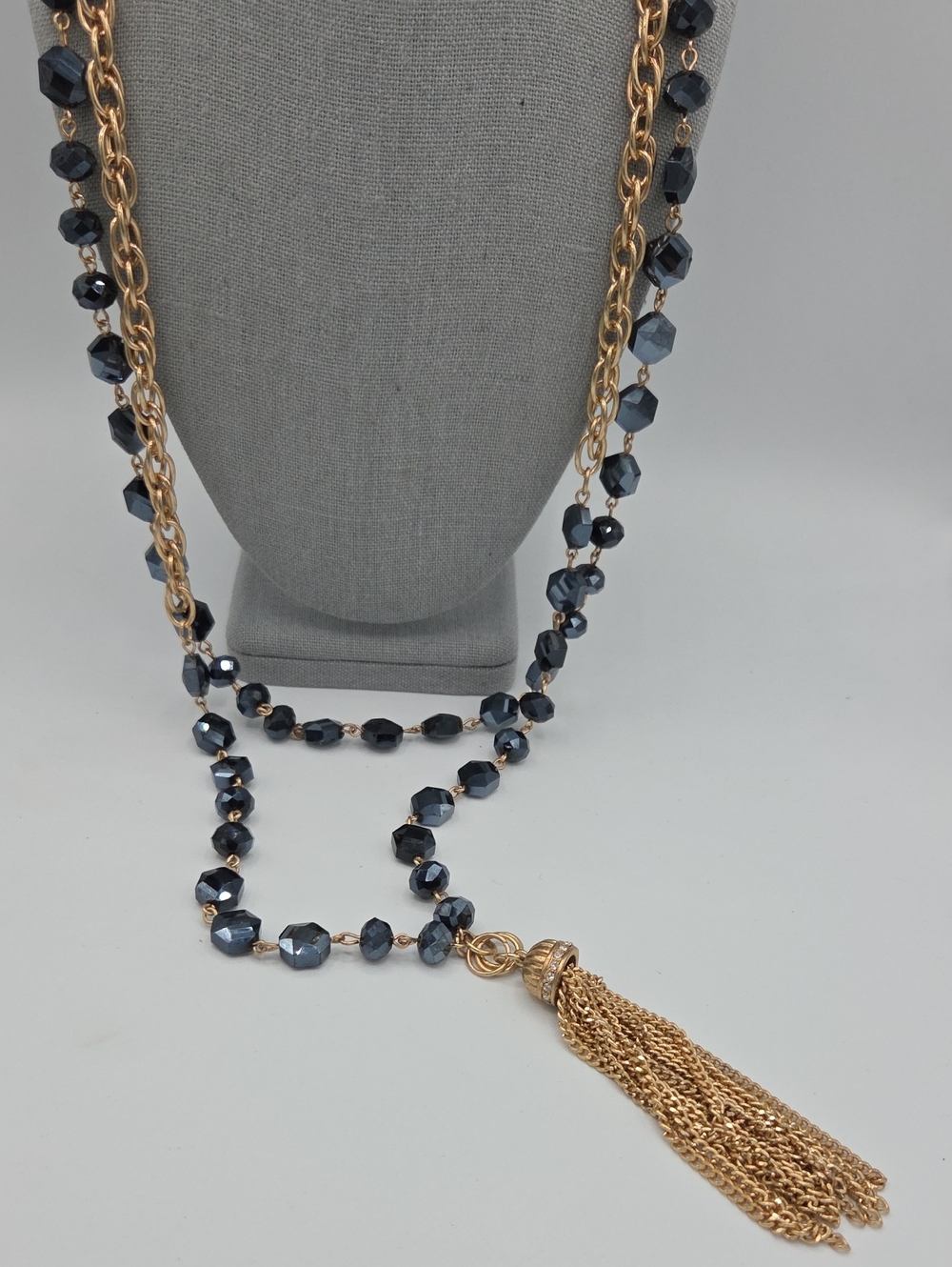 5 for $25! Talbots Gold Tone Tassel Necklace with Navy Faceted Beads